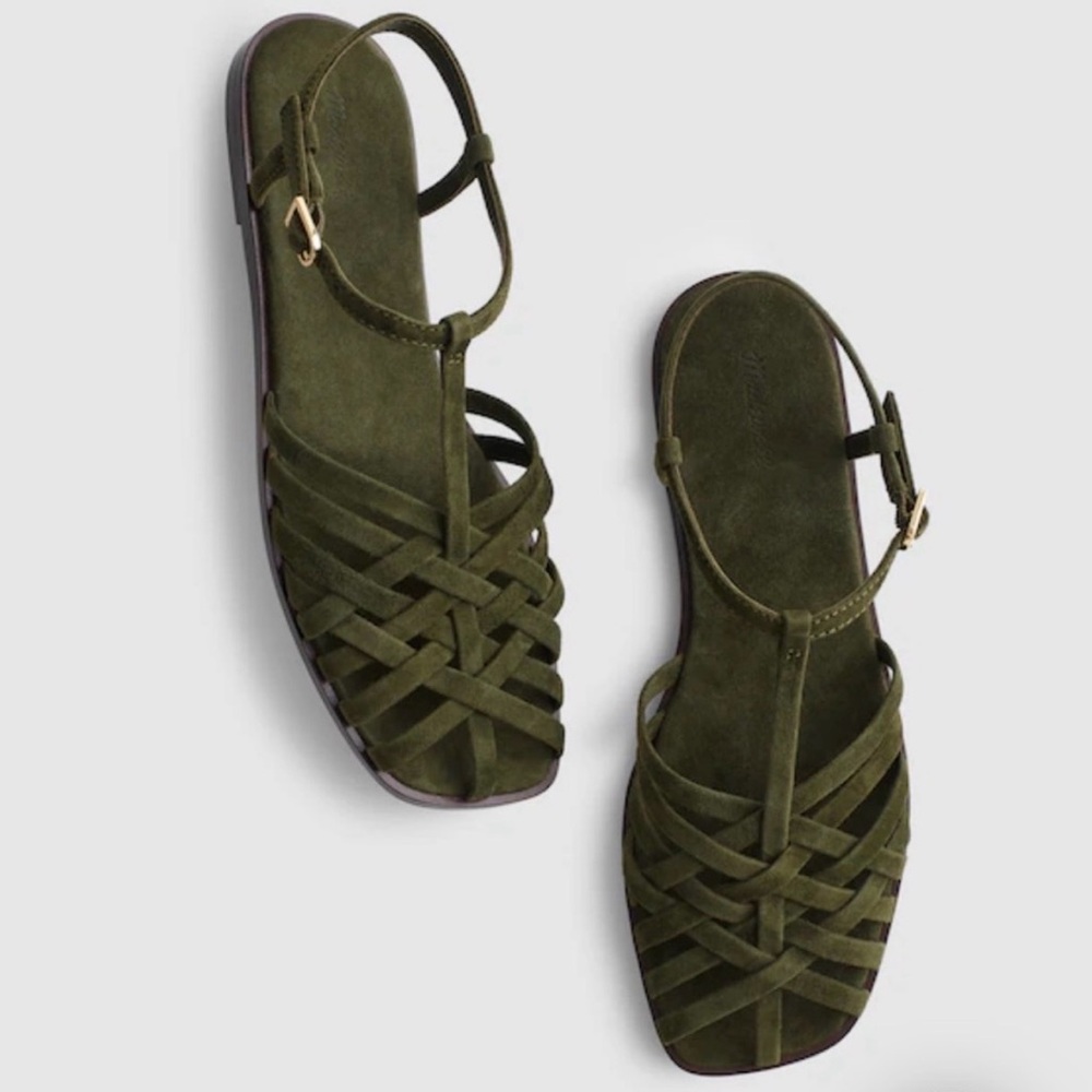Women's olive green fisherman sandals. Suede.